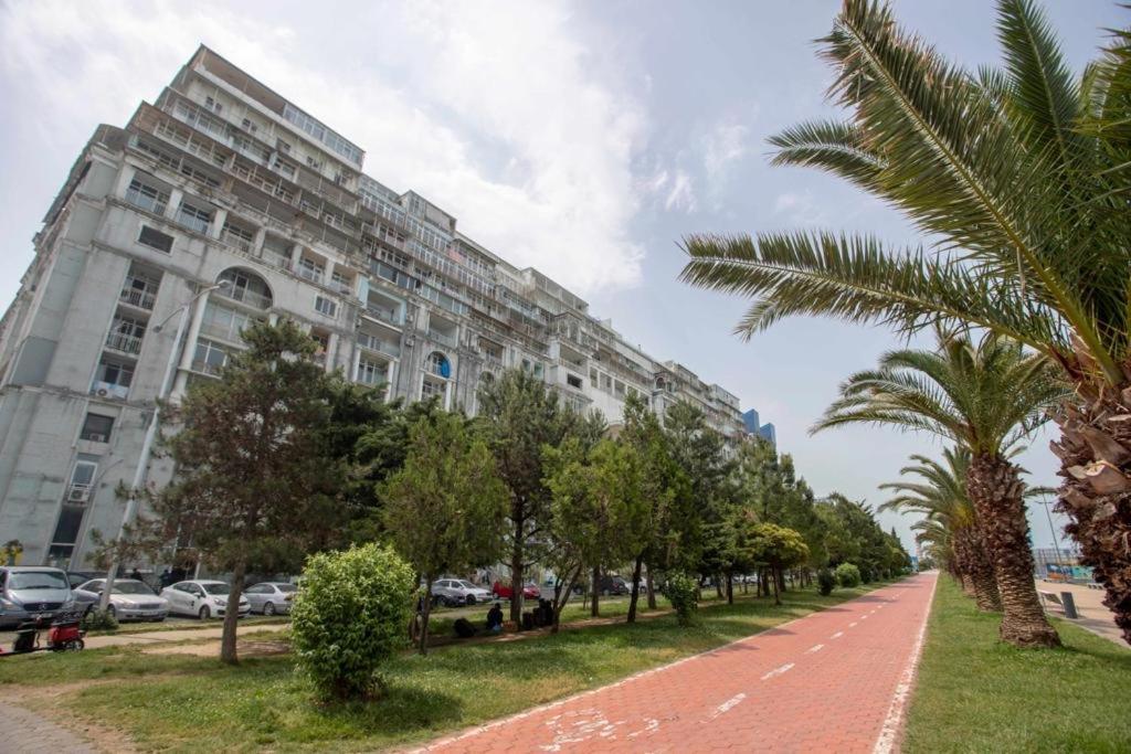 Amazing Magnolia Batumi Exterior foto